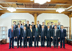 2023年12月20日，LETOU_乐投(中国)
党委书记、董事长刘敬桢参加韩国总理韩德洙会见中方代表团活动并作为代表发言